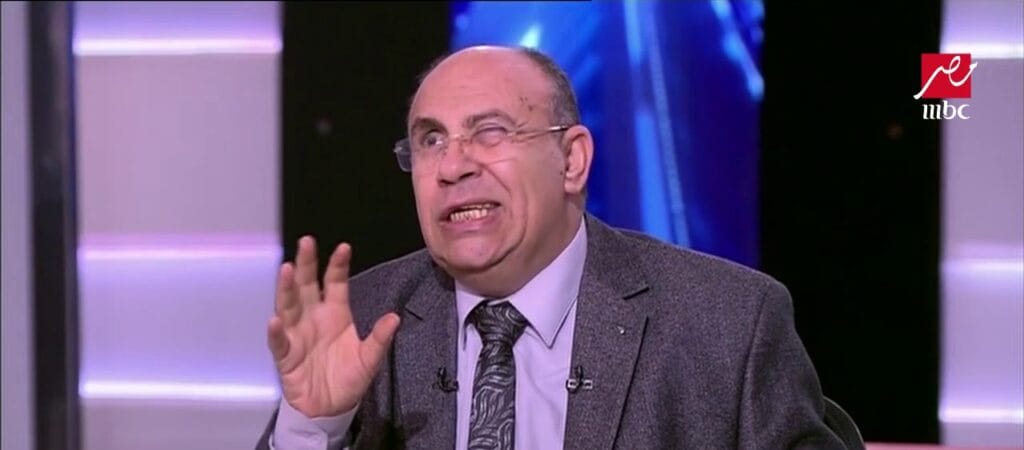 رسالة إلى مبروك عطية: لو كنت جاهلا بالنقاب، فلا ينبغي أن تكون بهذه الدِّياثة!