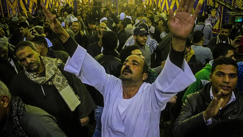 هل الوهابية يحرمون الاحتفال بالمولد النبوي؟!