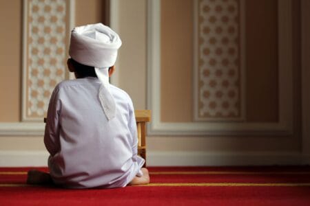 قصة الفضيل بن عياض مع ولده .. التربية بالدعاء