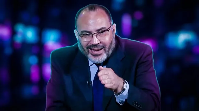 الرد على محمد هداية: كيف ينسخ الله كلامه وهو القائل: ما يبدل القول لديَّ؟!